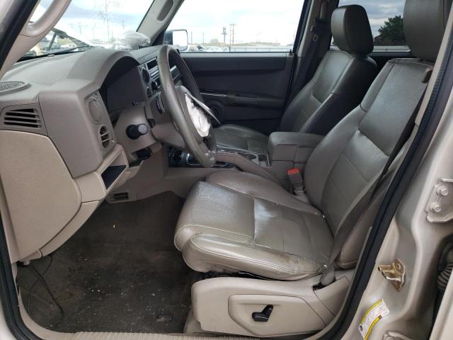 1J8HG48P27C653485 - 2007 JEEP COMMANDER კრემისფერი ფოტო 7