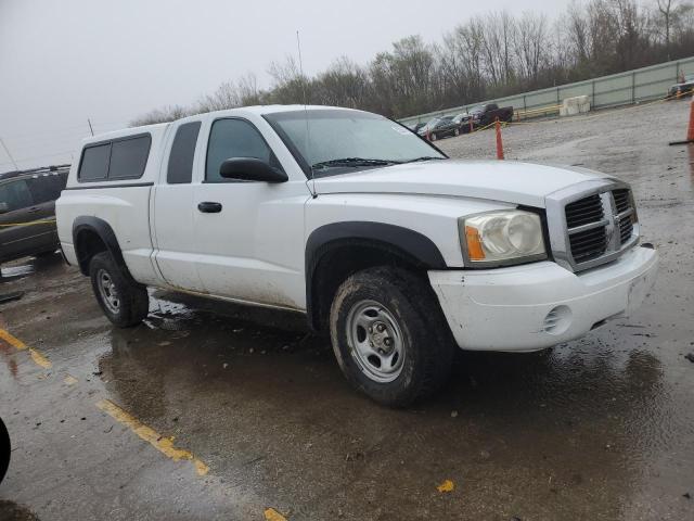 1D7HE22K46S689591 - 2006 DODGE DAKOTA ST WHITE photo 4