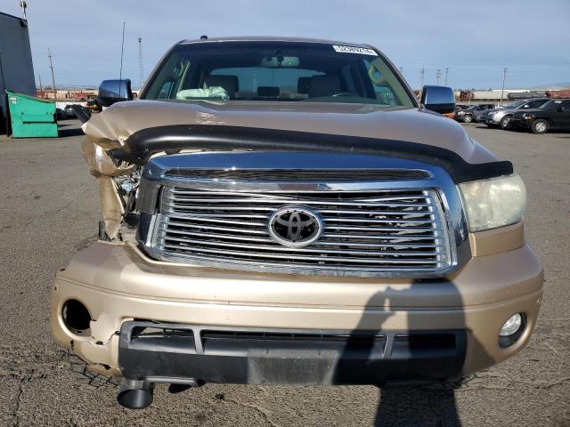 5TFHY5F10AX135979 - 2010 TOYOTA TUNDRA CREWMAX LIMITED GOLD photo 11