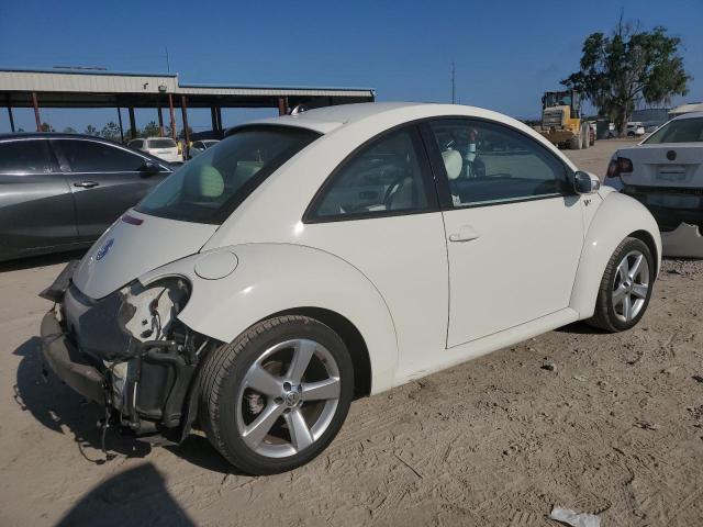 3VWFW31C88M522156 - 2008 VOLKSWAGEN NEW BEETLE TRIPLE WHITE WHITE photo 3