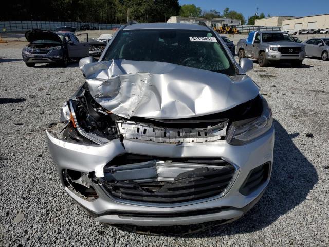 KL7CJLSB7JB600009 - 2018 CHEVROLET TRAX 1LT ვერცხლისფერი ფოტო 5