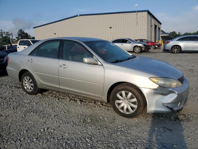 4T1BE32K96U117308 - 2006 TOYOTA CAMRY LE SILVER photo 4