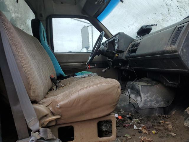 1GDM7H1C5XJ502569 - 1999 GMC C7 C7H042 WHITE photo 5