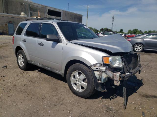 1FMCU9DG5AKD44051 - 2010 FORD ESCAPE XLT SILVER photo 4