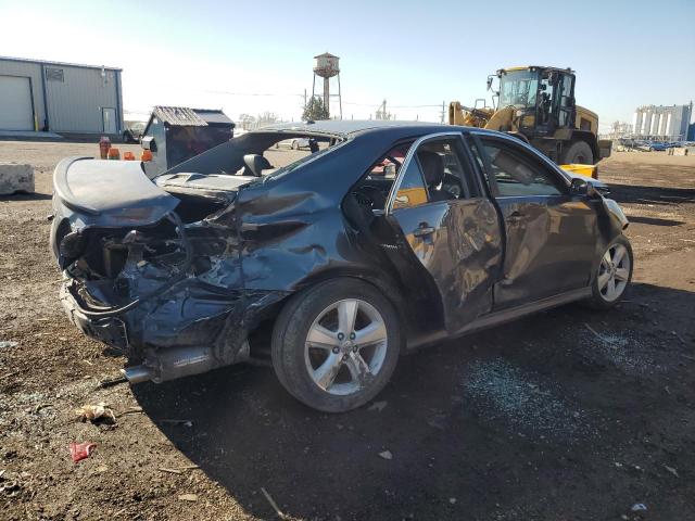 4T1BF3EK2AU063917 - 2010 TOYOTA CAMRY BASE GRAY photo 3