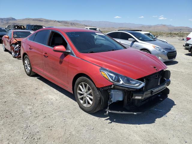 5NPE24AF6KH767867 - 2019 HYUNDAI SONATA SE RED photo 4