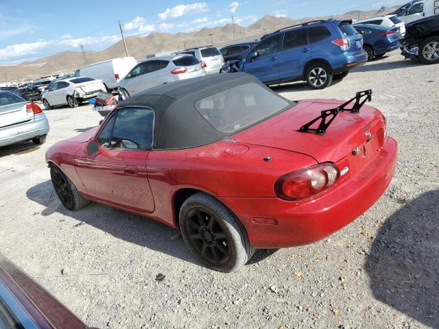 JM1NB353120232453 - 2002 MAZDA MX-5 MIATA BASE RED photo 2