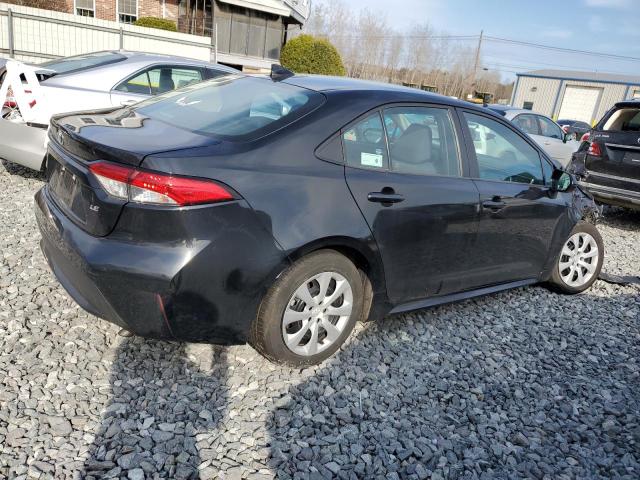5YFEPMAE6MP234187 - 2021 TOYOTA COROLLA LE BLACK photo 3