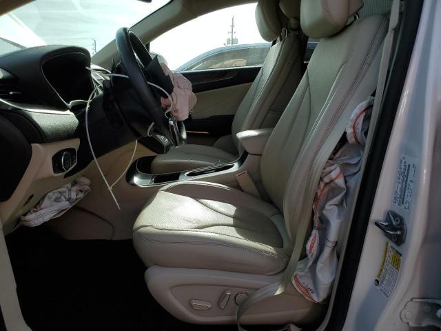 5LMTJ3DH1HUL55204 - 2017 LINCOLN MKC RESERVE თეთრი ფოტო 7