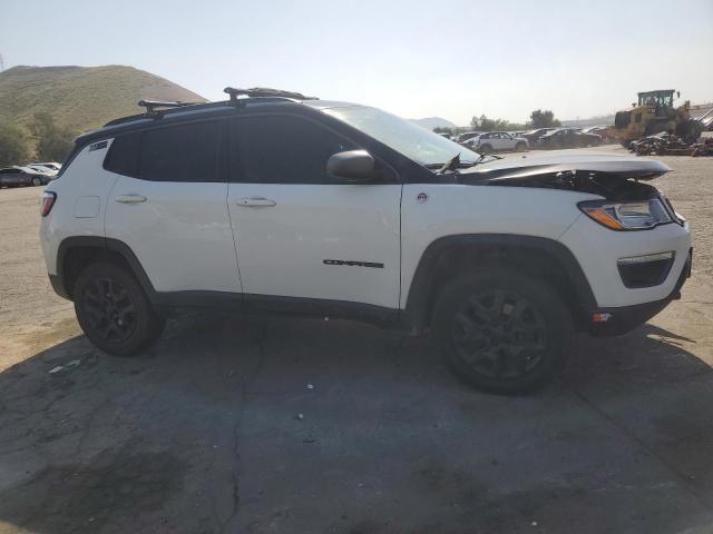 3C4NJDDB9JT467234 - 2018 JEEP COMPASS TRAILHAWK TWO TONE photo 4