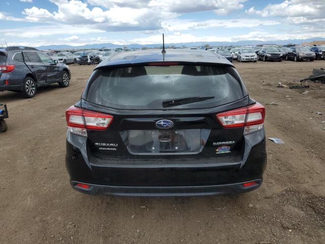 4S3GTAA61J3737853 - 2018 SUBARU IMPREZA BLACK photo 6