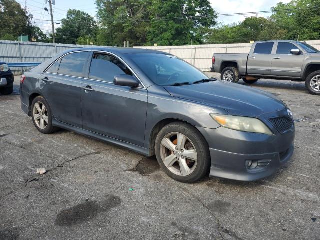 4T1BF3EK0BU197911 - 2011 TOYOTA CAMRY BASE GRAY photo 4