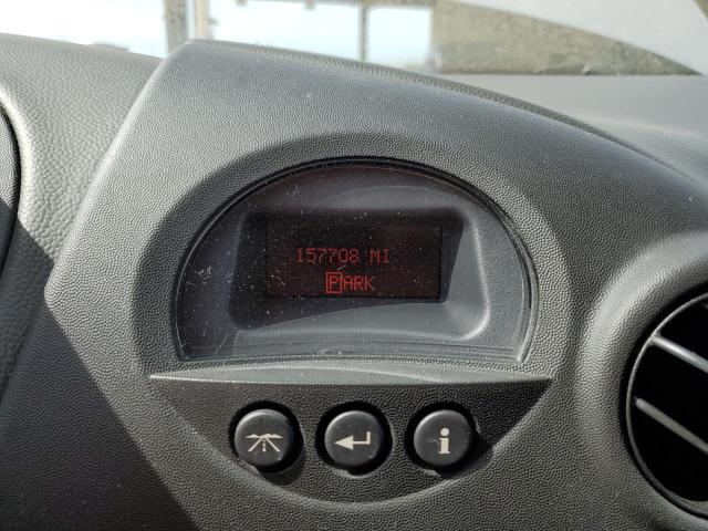 2G2WS522841368716 - 2004 PONTIAC GRAND PRIX GT2 ვერცხლისფერი ფოტო 9