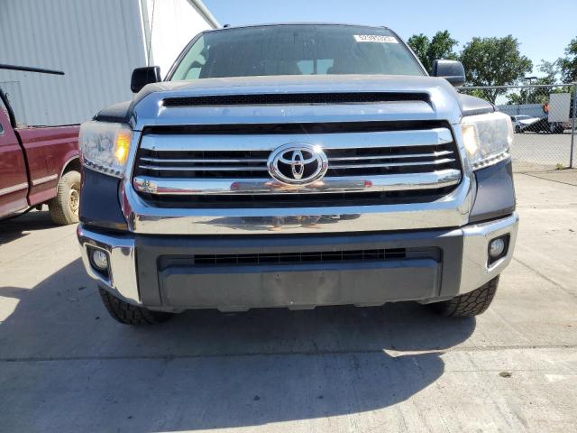 5TFRY5F19GX200969 - 2016 TOYOTA TUNDRA DOUBLE CAB SR/SR5 GRAY photo 5