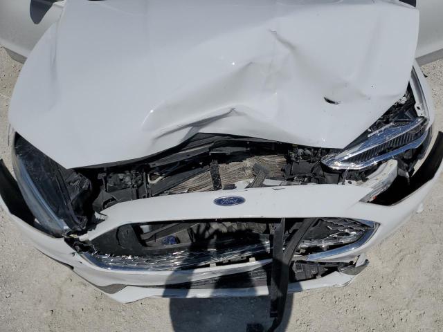 3FA6P0D95KR106306 - 2019 FORD FUSION TITANIUM WHITE photo 11