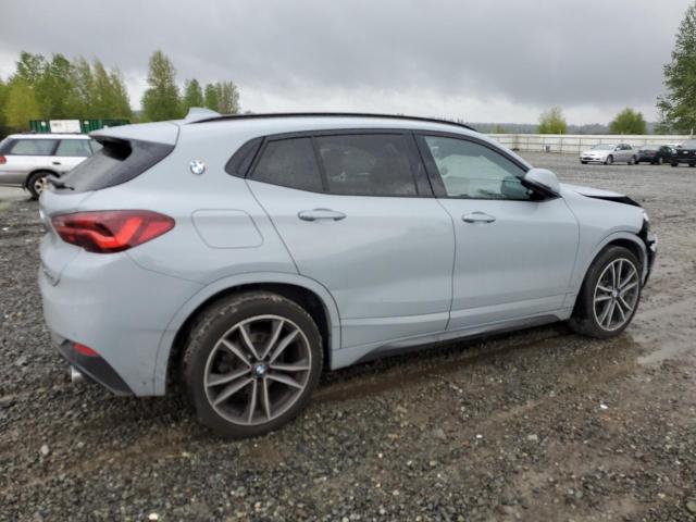 WBXYJ1C08P5V41976 - 2023 BMW X2 XDRIVE28I GRAY photo 3