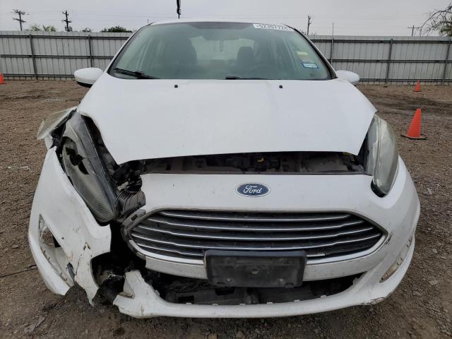 3FADP4AJXJM142632 - 2018 FORD FIESTA S WHITE photo 5