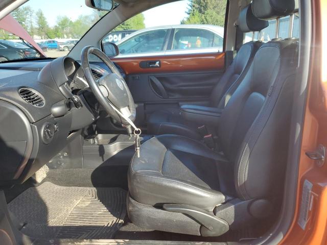 3VWPW3AG5AM023523 - 2010 VOLKSWAGEN NEW BEETLE ORANGE photo 7