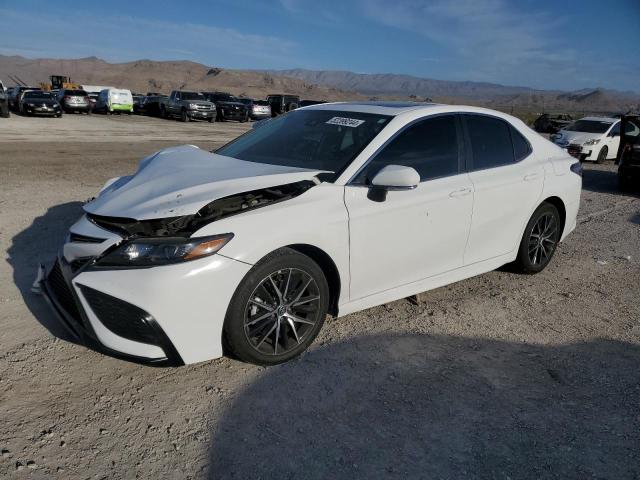 4T1S11AK1PU183712 - 2023 TOYOTA CAMRY SE NIGHT SHADE WHITE photo 1