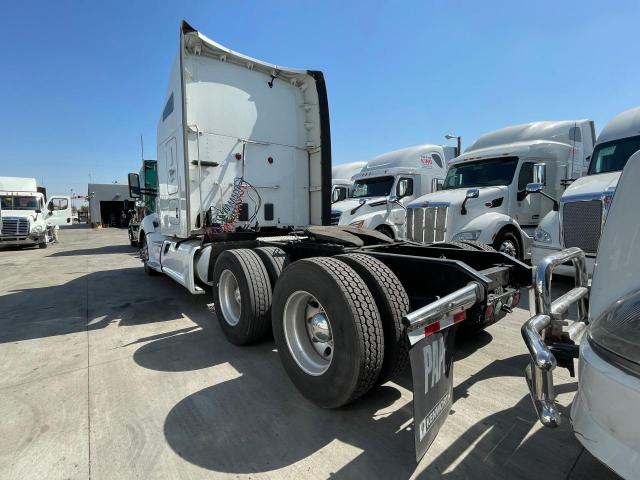 1XKYDP9X6KJ240686 - 2019 KENWORTH CONSTRUCTI T680 WHITE photo 3