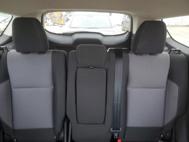 1FMCU0GD8HUE83294 - 2017 FORD ESCAPE SE WHITE photo 10