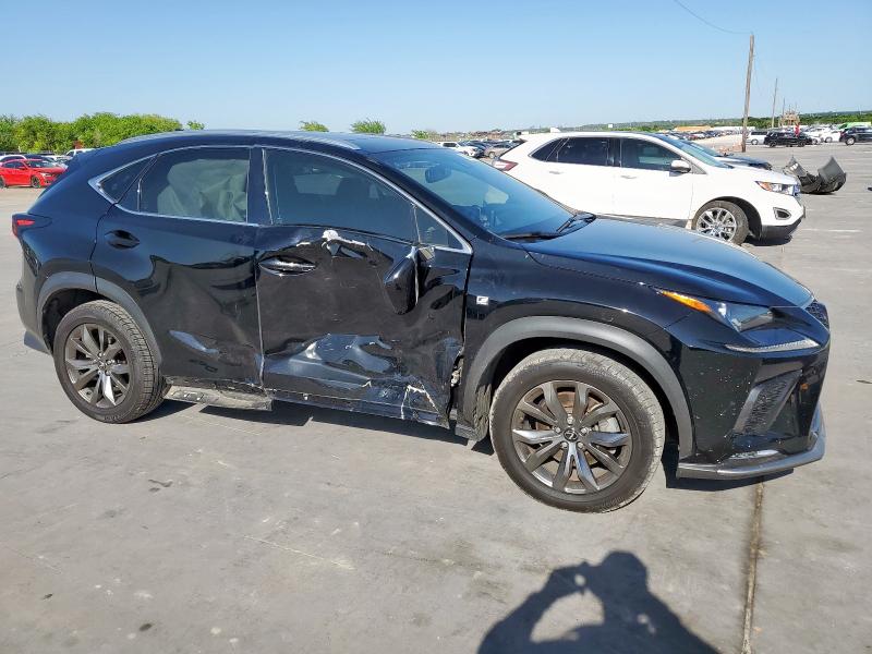 JTJSARBZ1M2191862 - 2021 LEXUS NX 300 BASE შავი ფოტო 4