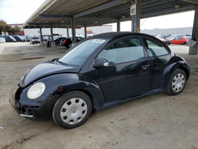 2010 VOLKSWAGEN NEW BEETLE, 
