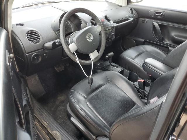 3VWPG3AG8AM036554 - 2010 VOLKSWAGEN NEW BEETLE Schwarz Foto 8