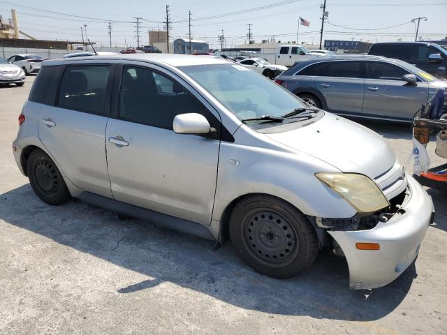 JTKKT624340053261 - 2004 SCION XA SILVER photo 4