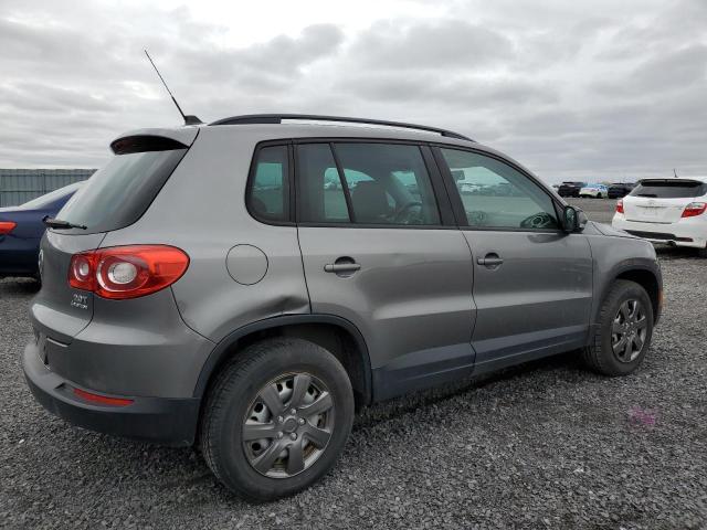 WVGBV75N79W542063 - 2009 VOLKSWAGEN TIGUAN SE GRAY photo 3