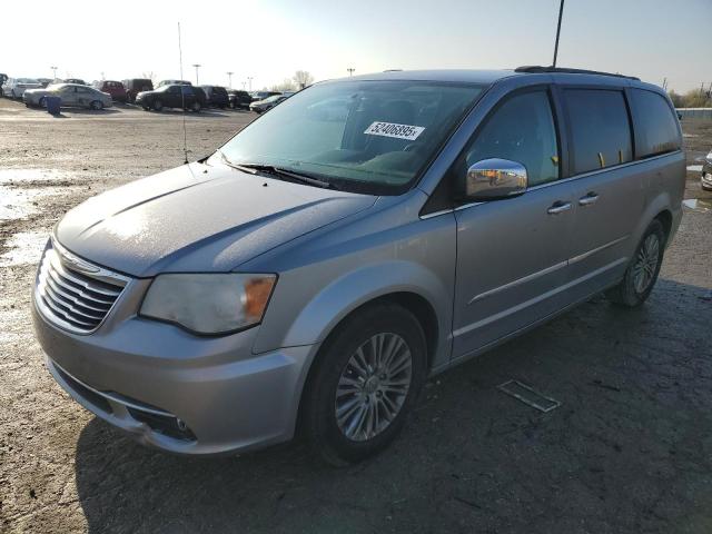 2013 CHRYSLER TOWN & COU TOURING L, null