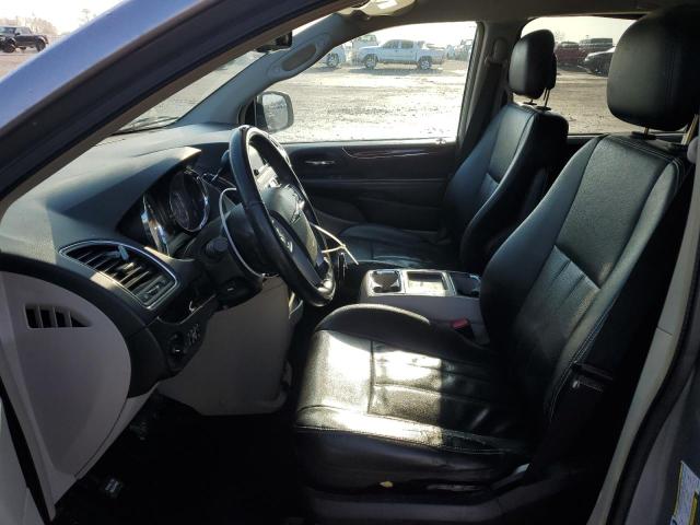 2C4RC1CG3DR726556 - 2013 CHRYSLER TOWN & COU TOURING L SILVER photo 7