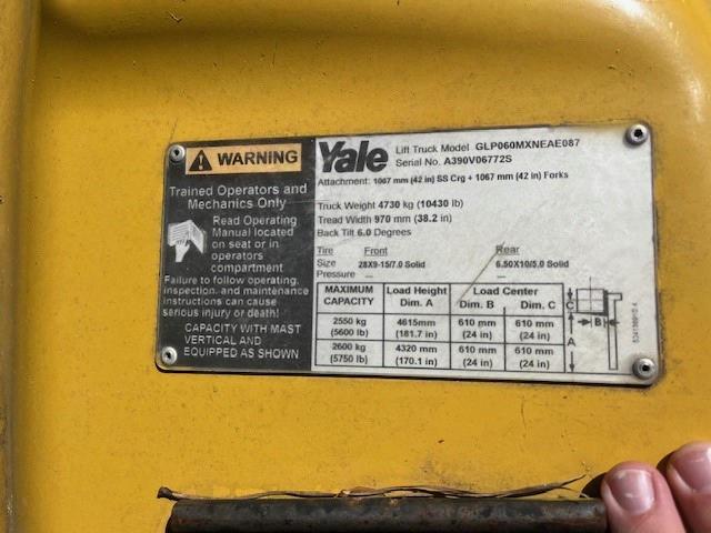 A390V06772S - 2018 YALE FORKLIFT YELLOW photo 9