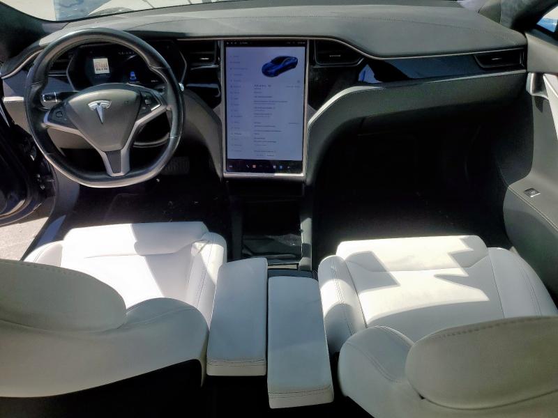 5YJSA1E2XKF339553 - 2019 TESLA MODEL S BLUE photo 8