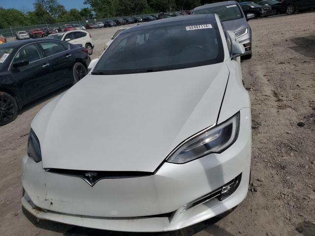 5YJSA1E24JF245148 - 2018 TESLA MODEL S WHITE photo 5