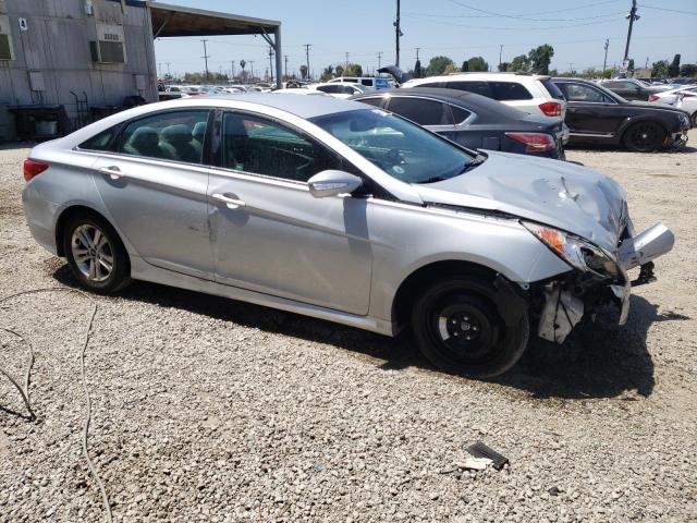 5NPEB4AC5EH899075 - 2014 HYUNDAI SONATA GLS SILVER photo 4