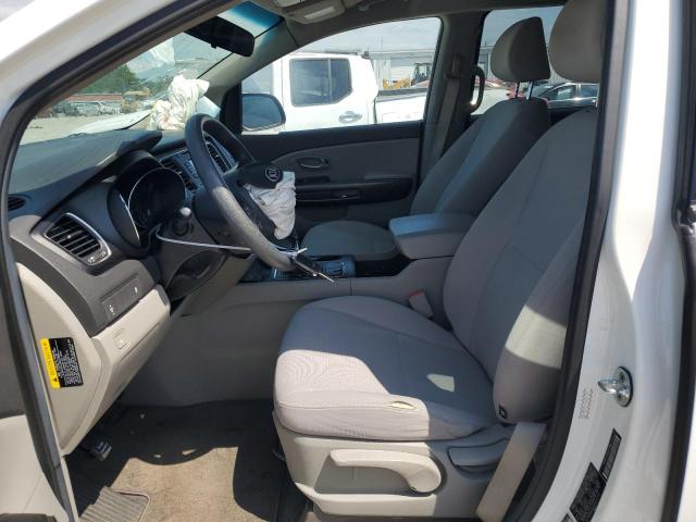 KNDMA5C11G6207195 - 2016 KIA SEDONA L WHITE photo 7