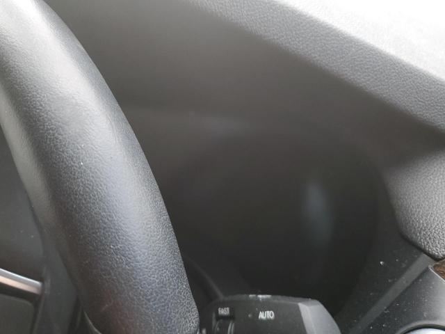 5UX2V1C0XM9F22911 - 2021 BMW X4 XDRIVE30I WHITE photo 9