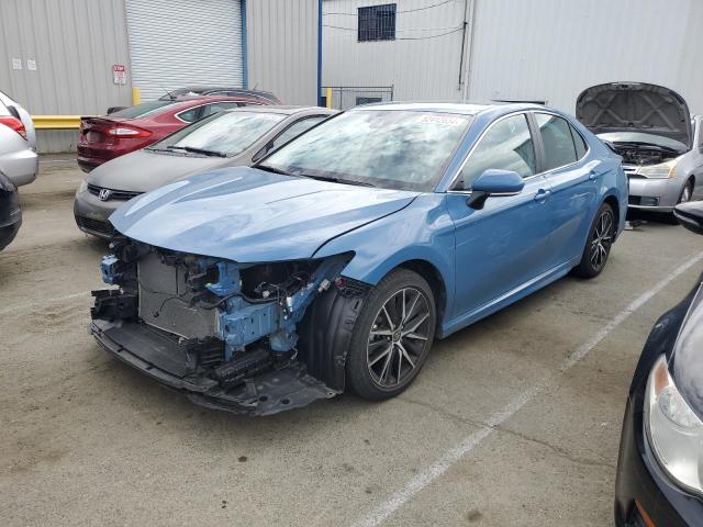 4T1G11AK9PU135400 - 2023 TOYOTA CAMRY SE NIGHT SHADE BLUE photo 1