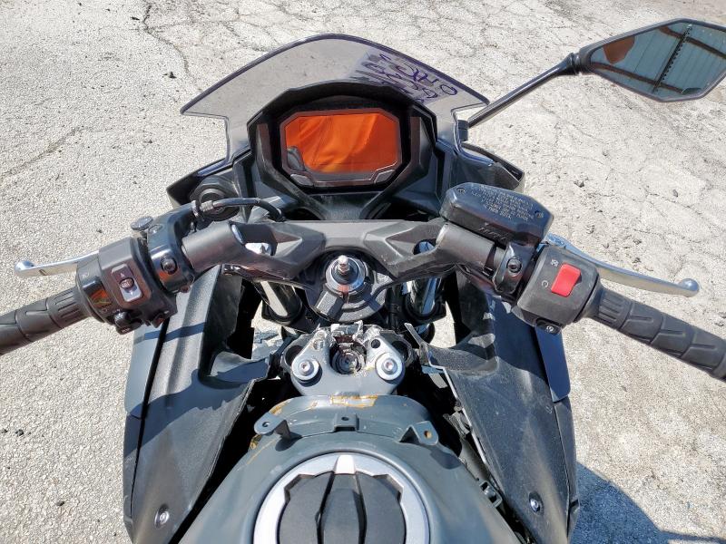 ML5EXER18RDAD5314 - 2024 KAWASAKI EX650 R BLACK photo 7