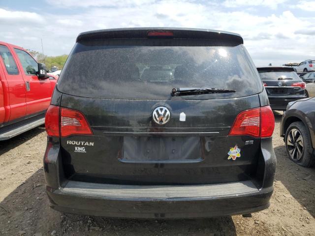 2C4RVABG3CR276868 - 2012 VOLKSWAGEN ROUTAN SE BLACK photo 6