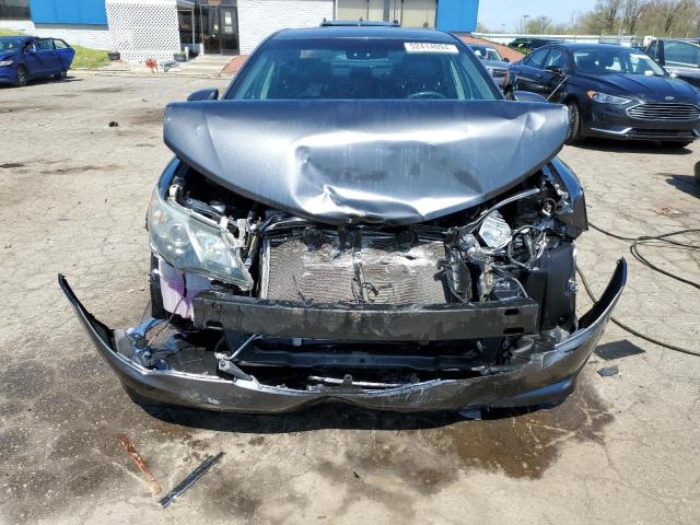 4T1BF1FK4CU192229 - 2012 TOYOTA CAMRY BASE GRAY photo 5