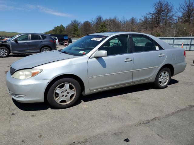 4T1BE32K42U631268 - 2002 TOYOTA CAMRY LE SILVER photo 1