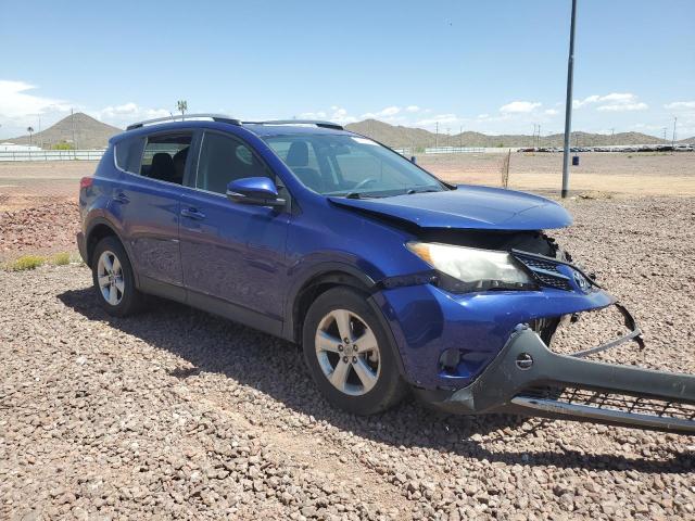 2T3RFREVXEW131454 - 2014 TOYOTA RAV4 XLE BLUE photo 4