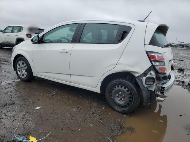 1G1JG6SH9H4137795 - 2017 CHEVROLET SONIC WHITE photo 2