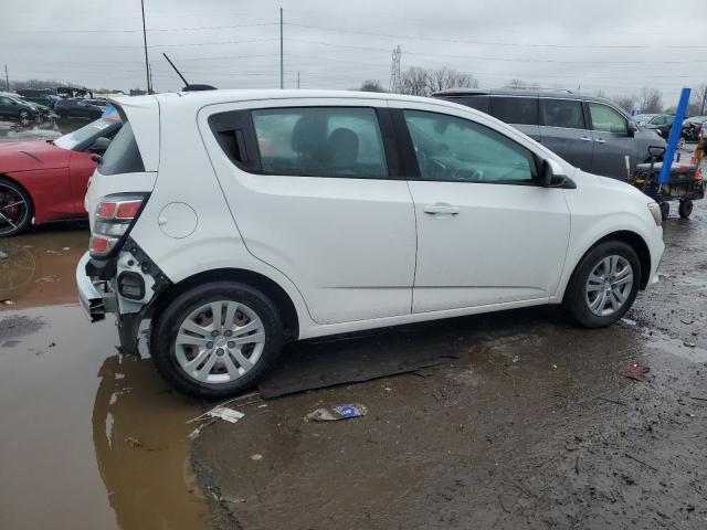 1G1JG6SH9H4137795 - 2017 CHEVROLET SONIC WHITE photo 3