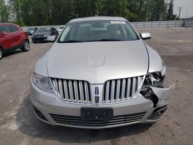 1LNHL9DR5BG614393 - 2011 LINCOLN MKS SILVER photo 5