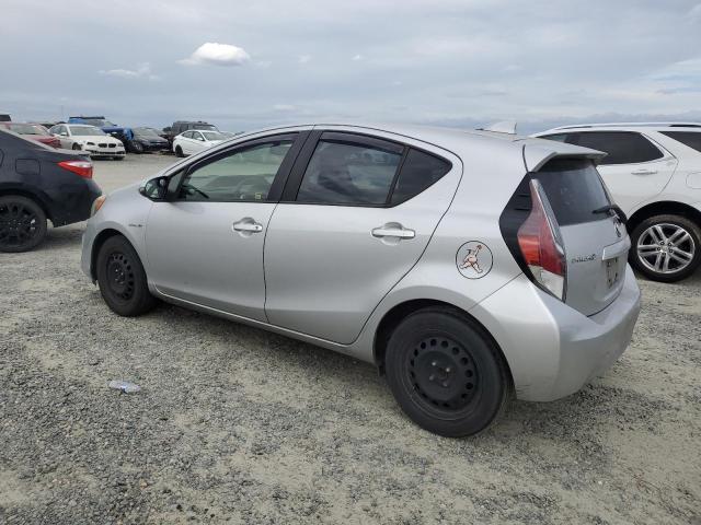 JTDKDTB36F1585353 - 2015 TOYOTA PRIUS C SILVER photo 2