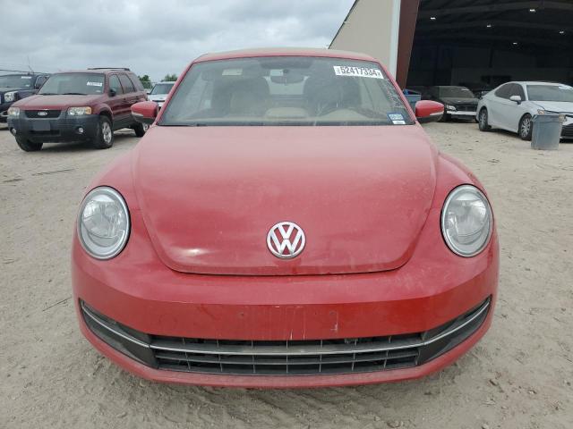 3VW5L7AT3EM822470 - 2014 VOLKSWAGEN BEETLE RED photo 5