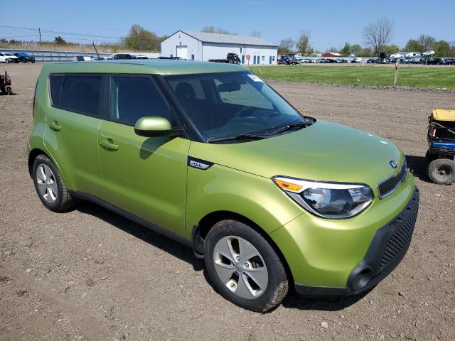 KNDJN2A2XG7866419 - 2016 KIA SOUL GREEN photo 4